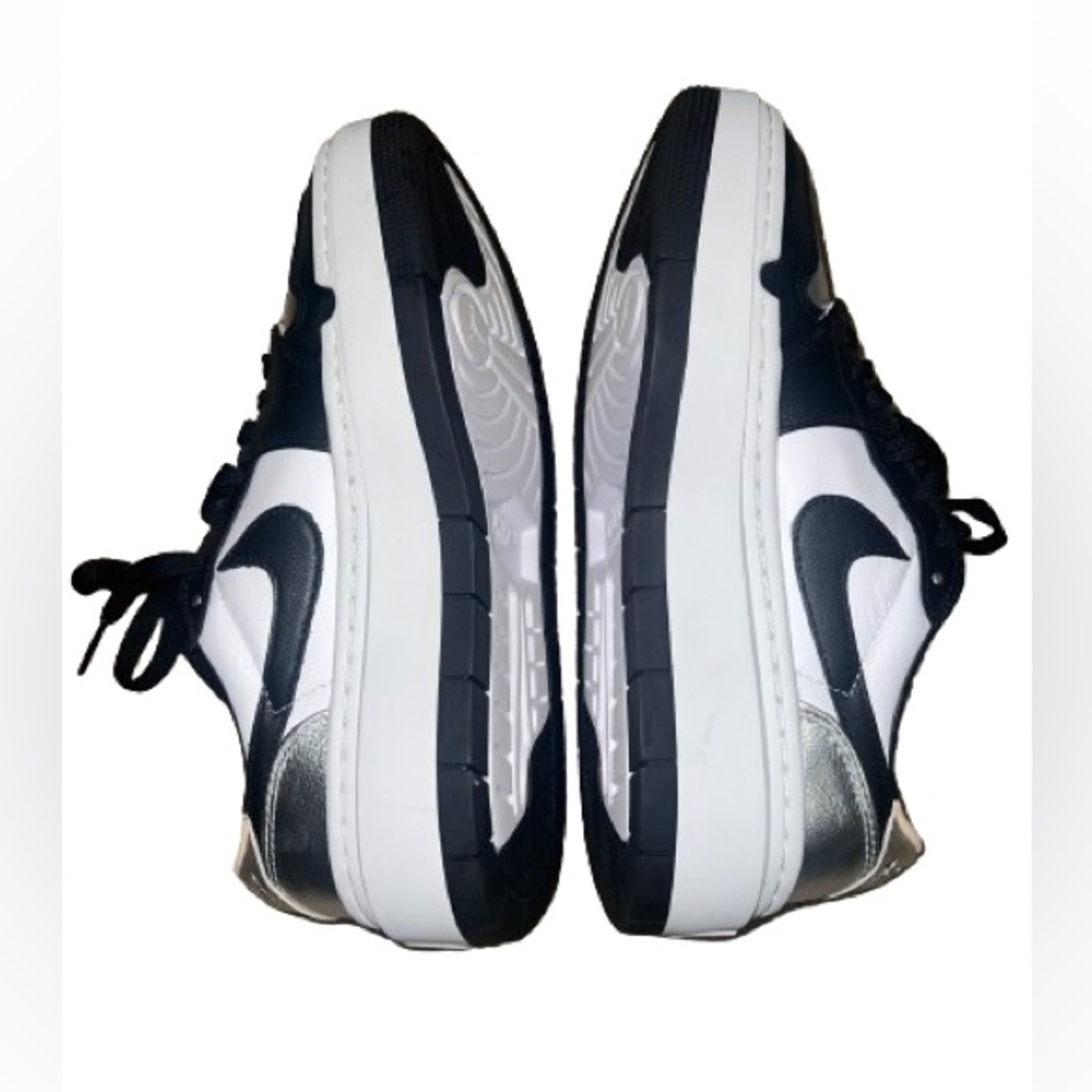 Nike Women's Black and Silver Sneakers - Picture 5 of 8